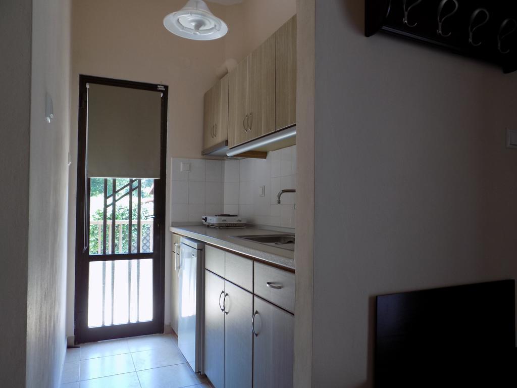 Alisachni Apartamento Paralia Panteleimonos Exterior foto